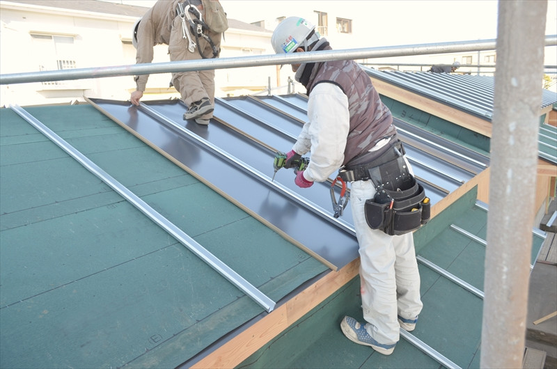 千葉で屋根工事を含めたお仕事へ興味をお持ちの方はご連絡ください